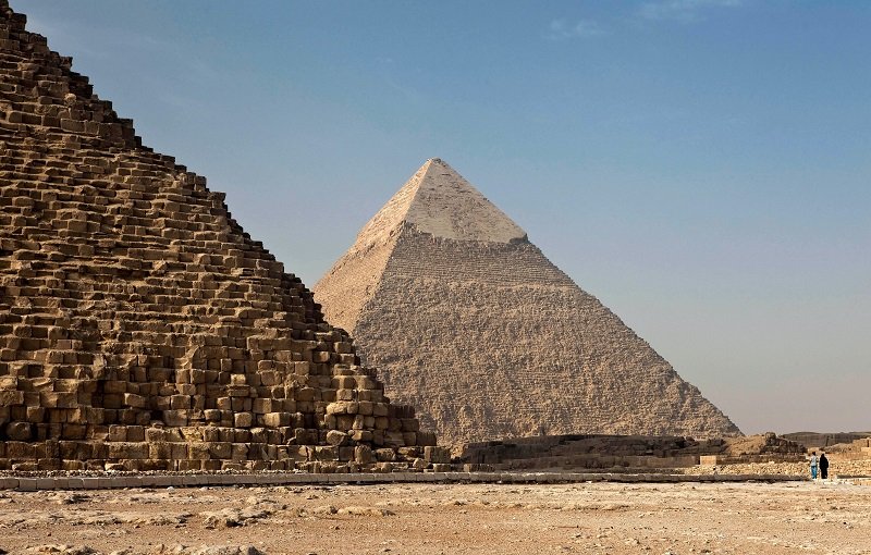 miranda-translation-piramide